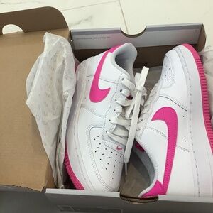 Nike Air Force 1 Low